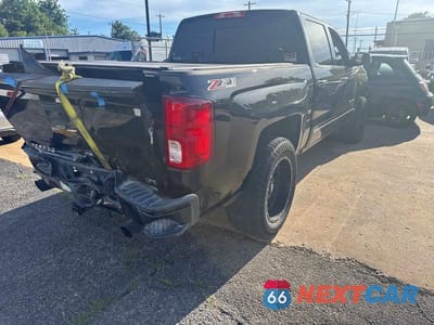 Czwarte zdjęcie samochodu z boku: 2016 CHEVROLET SILVERADO K1500 LTZ VIN:3GCUKSEC6GG351186 - miniatura