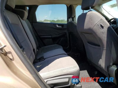 Zdjęcie 11 z 13 samochodu: 2021 FORD ESCAPE SE VIN:1FMCU0G61MUA14107 - miniatura