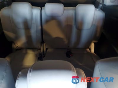 Zdjęcie 10 z 14 samochodu: 2018 HONDA ODYSSEY ELITE VIN:5FNRL6H9XJB099501 - miniatura