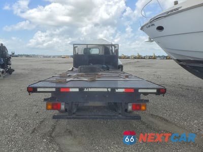 Zdjęcie 6 z 12 samochodu: 2023 ISUZU NPR XD FLATBED TRUCK VIN:JALC4W165P7K00766 - miniatura