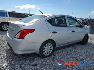 Trzecie zdjęcie samochodu z tyłu: 2017 NISSAN VERSA 1.6 S PLUS VIN:3N1CN7AP1HL811553 - miniatura