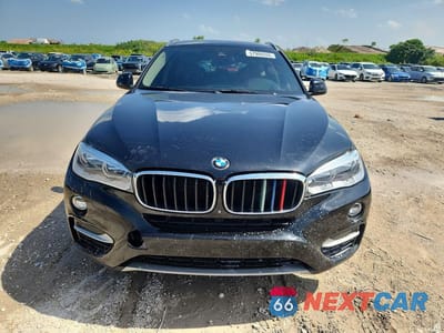 Piąte zdjęcie samochodu w środku: 2015 BMW X6 XDRIVE35I VIN:5UXKU2C5XF0F95787 - miniatura