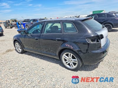 Drugie zdjęcie samochodu z przodu: 2011 AUDI A3 PREMIUM PLUS VIN:WAUKJAFM2BA059115 - miniatura