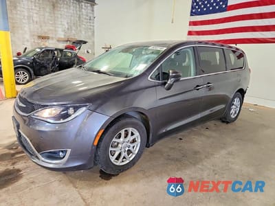 2020 CHRYSLER PACIFICA TOURING 2C4RC1FG1LR222663 - główne zdjęcie licytacji z USA - miniatura