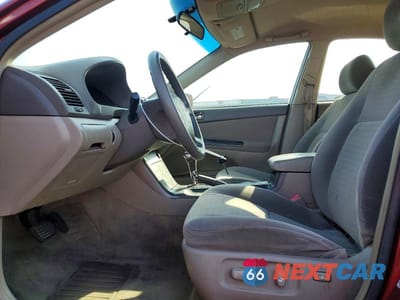Zdjęcie 7 z 12 samochodu: 2005 TOYOTA CAMRY LE VIN:4T1BE32K15U429959 - miniatura