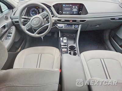 Zdjęcie 8 z 12 samochodu: 2020 HYUNDAI SONATA SEL VIN:5NPEL4JA8LH047277 - miniatura