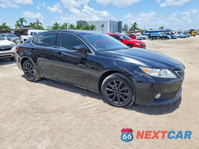 Czwarte zdjęcie samochodu z boku: 2013 LEXUS ES 350 VIN:JTHBK1GG3D2032316 - miniatura
