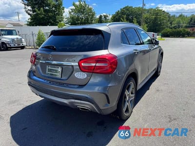 Trzecie zdjęcie samochodu z tyłu: 2015 MERCEDES-BENZ GLA 250 4MATIC VIN:WDCTG4GB4FJ079824 - miniatura
