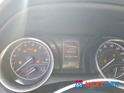 Zdjęcie 9 z 12 samochodu: 2019 TOYOTA CAMRY SE VIN:4T1B11HK4KU730874 - miniatura