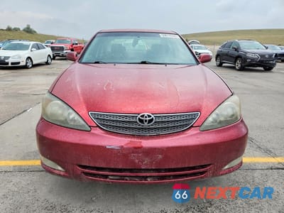 Piąte zdjęcie samochodu w środku: 2002 TOYOTA CAMRY SE V6 VIN:JTDBF30K920062204 - miniatura