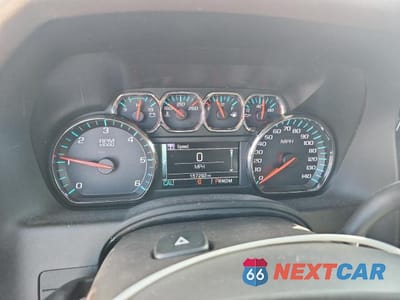 Zdjęcie 9 z 13 samochodu: 2016 CHEVROLET SUBURBAN C1500 LT VIN:1GNSCHKC0GR166912 - miniatura