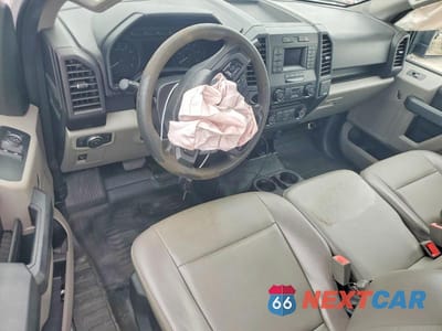Zdjęcie 8 z 12 samochodu: 2018 FORD F150 VIN:1FTMF1CB3JKD28425 - miniatura