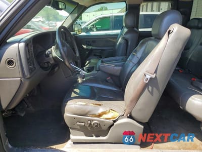 Zdjęcie 7 z 13 samochodu: 2003 CHEVROLET SILVERADO K1500 VIN:2GCEK19T231114321 - miniatura