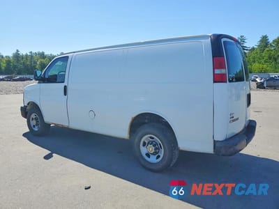 Drugie zdjęcie samochodu z przodu: 2010 CHEVROLET EXPRESS G2500 VIN:1GCZGFAA3A1184679 - miniatura