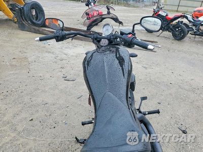 Zdjęcie 6 z 9 samochodu: 2012 VICTORY MOTORCYCLES VEGAS 8-BALL VIN:5VPGA36N2C3007116 - miniatura