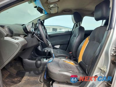 Zdjęcie 7 z 12 samochodu: 2014 CHEVROLET SPARK 1LT VIN:KL8CD6S90EC409310 - miniatura