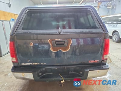 Zdjęcie 6 z 12 samochodu: 2008 GMC SIERRA K1500 VIN:3GTEK13J38G294754 - miniatura
