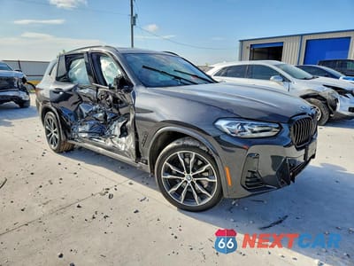 Czwarte zdjęcie samochodu z boku: 2022 BMW X3 XDRIVE30I VIN:5UX53DP01N9J64501 - miniatura
