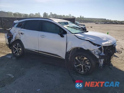 Czwarte zdjęcie samochodu z boku: 2025 KIA SPORTAGE EX VIN:5XYK33DF3SG269543 - miniatura