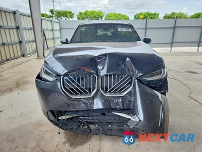 Piąte zdjęcie samochodu w środku: 2026 BMW X3 30 XDRIVE VIN:5UX53GP0XT9284361 - miniatura