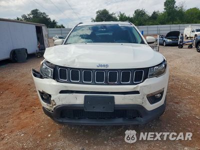 Piąte zdjęcie samochodu w środku: 2018 JEEP COMPASS LATITUDE VIN:3C4NJDBB7JT399213 - miniatura