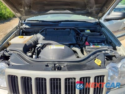 Zdjęcie 12 z 13 samochodu: 2009 JEEP GRAND CHEROKEE LAREDO VIN:1J8HR48P49C553398 - miniatura
