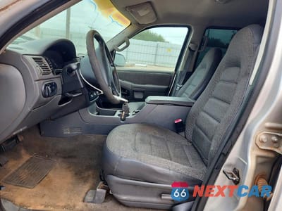 Zdjęcie 7 z 13 samochodu: 2002 FORD EXPLORER XLS VIN:1FMZU62E42UB93090 - miniatura
