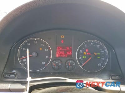 Zdjęcie 9 z 12 samochodu: 2007 VOLKSWAGEN JETTA WOLFSBURG VIN:3VWEF81K87M087685 - miniatura