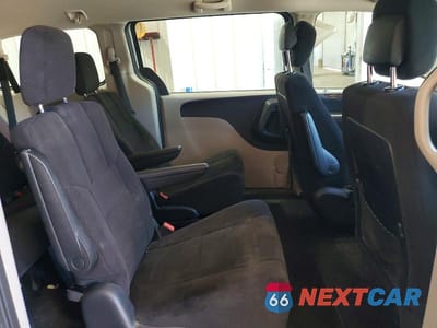 Zdjęcie 11 z 13 samochodu: 2012 DODGE GRAND CARAVAN SE VIN:2C4RDGBG1CR394651 - miniatura
