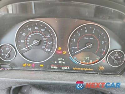 Zdjęcie 9 z 12 samochodu: 2016 BMW 328 XI SULEV VIN:WBA8E3G53GNT80050 - miniatura