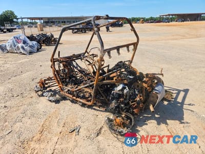 Trzecie zdjęcie samochodu z tyłu: 2017 POLARIS RZR UTILITY VEHICLE VIN:3NSVBE997HF912764 - miniatura