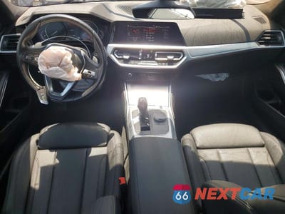 Zdjęcie 8 z 12 samochodu: 2021 BMW 330I VIN:3MW5R1J08M8B59261 - miniatura