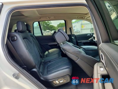Zdjęcie 11 z 13 samochodu: 2019 BMW X7 XDRIVE50I VIN:5UXCX4C55KLS38272 - miniatura