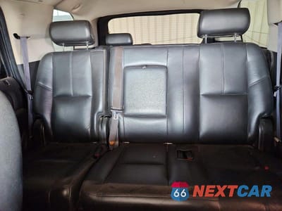 Zdjęcie 10 z 13 samochodu: 2008 GMC YUKON HYBRID VIN:1GKFK13518R220809 - miniatura