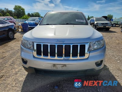 Piąte zdjęcie samochodu w środku: 2011 JEEP GRAND CHEROKEE LAREDO VIN:1J4RR4GG0BC508052 - miniatura