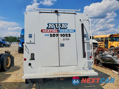 Zdjęcie 6 z 13 samochodu: 2018 FORD ECONOLINE E350 SUPER DUTY CUTAWAY VAN VIN:1FDWE3F61JDC38311 - miniatura