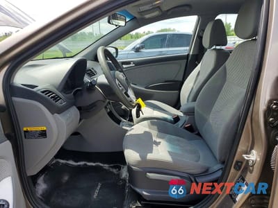 Zdjęcie 7 z 12 samochodu: 2014 HYUNDAI ACCENT GLS VIN:KMHCT4AE6EU679094 - miniatura