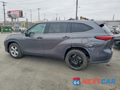 Drugie zdjęcie samochodu z przodu: 2022 TOYOTA HIGHLANDER LE VIN:5TDZZRAH6NS554511 - miniatura