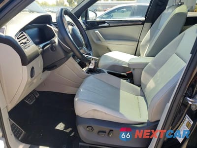 Zdjęcie 7 z 14 samochodu: 2023 VOLKSWAGEN TIGUAN SE R-LINE BLACK VIN:3VVCB7AX6PM034142 - miniatura