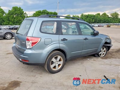 Trzecie zdjęcie samochodu z tyłu: 2010 SUBARU FORESTER XS VIN:JF2SH6BC1AH803948 - miniatura