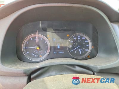 Zdjęcie 9 z 13 samochodu: 2017 HYUNDAI TUCSON SE VIN:KM8J3CA49HU496768 - miniatura