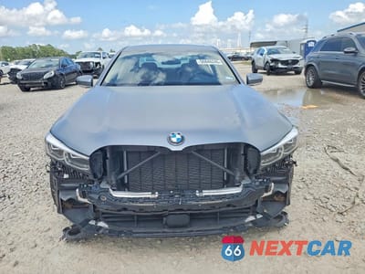 Piąte zdjęcie samochodu w środku: 2022 BMW 750 XI VIN:WBA7U2C00NCK71802 - miniatura