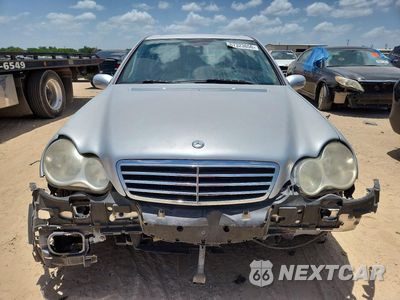 Piąte zdjęcie samochodu w środku: 2007 MERCEDES-BENZ C 230 VIN:WDBRF52H27E027413 - miniatura