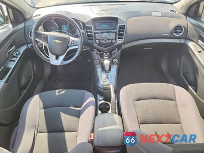 Zdjęcie 8 z 12 samochodu: 2014 CHEVROLET CRUZE LT VIN:1G1PC5SB8E7210158 - miniatura