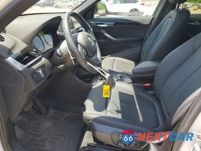 Zdjęcie 7 z 12 samochodu: 2019 BMW X1 XDRIVE28I VIN:WBXHT3C59K3H34405 - miniatura