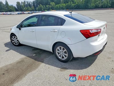 Drugie zdjęcie samochodu z przodu: 2015 KIA RIO LX VIN:KNADM4A37F6467196 - miniatura