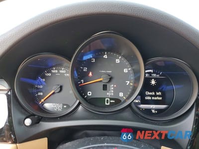 Zdjęcie 9 z 13 samochodu: 2017 PORSCHE MACAN VIN:WP1AA2A51HLB01421 - miniatura