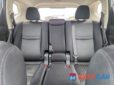 Zdjęcie 10 z 13 samochodu: 2017 NISSAN ROGUE SV VIN:JN8AT2MT9HW153419 - miniatura
