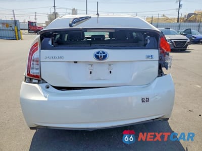 Zdjęcie 6 z 12 samochodu: 2015 TOYOTA PRIUS ONE VIN:JTDKN3DUXF0417241 - miniatura