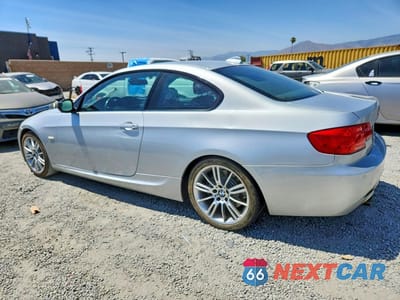 Drugie zdjęcie samochodu z przodu: 2011 BMW 335 IS VIN:WBAKG1C52BE617999 - miniatura